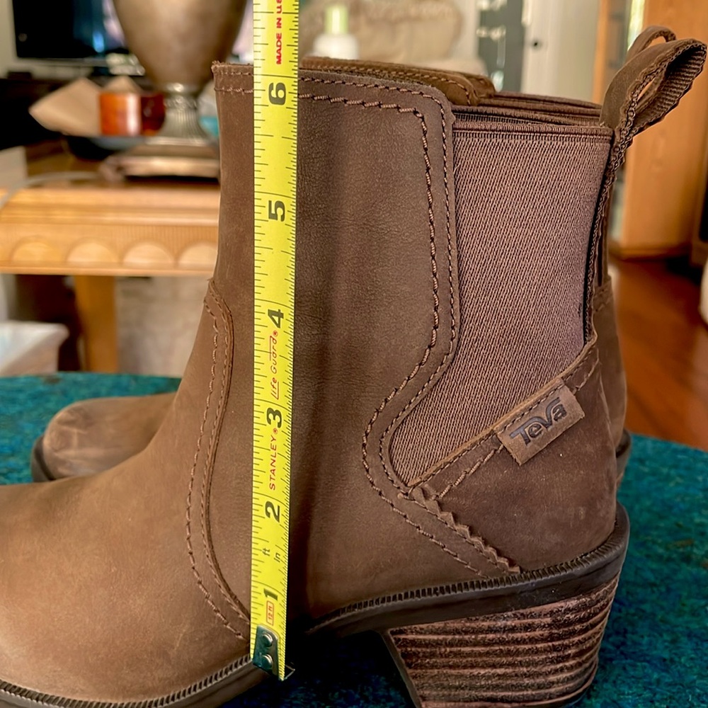 Teva Anaya Chelsea Waterproof Ankle Boots, Size 5 (EU 36) - Picture 9 of 11